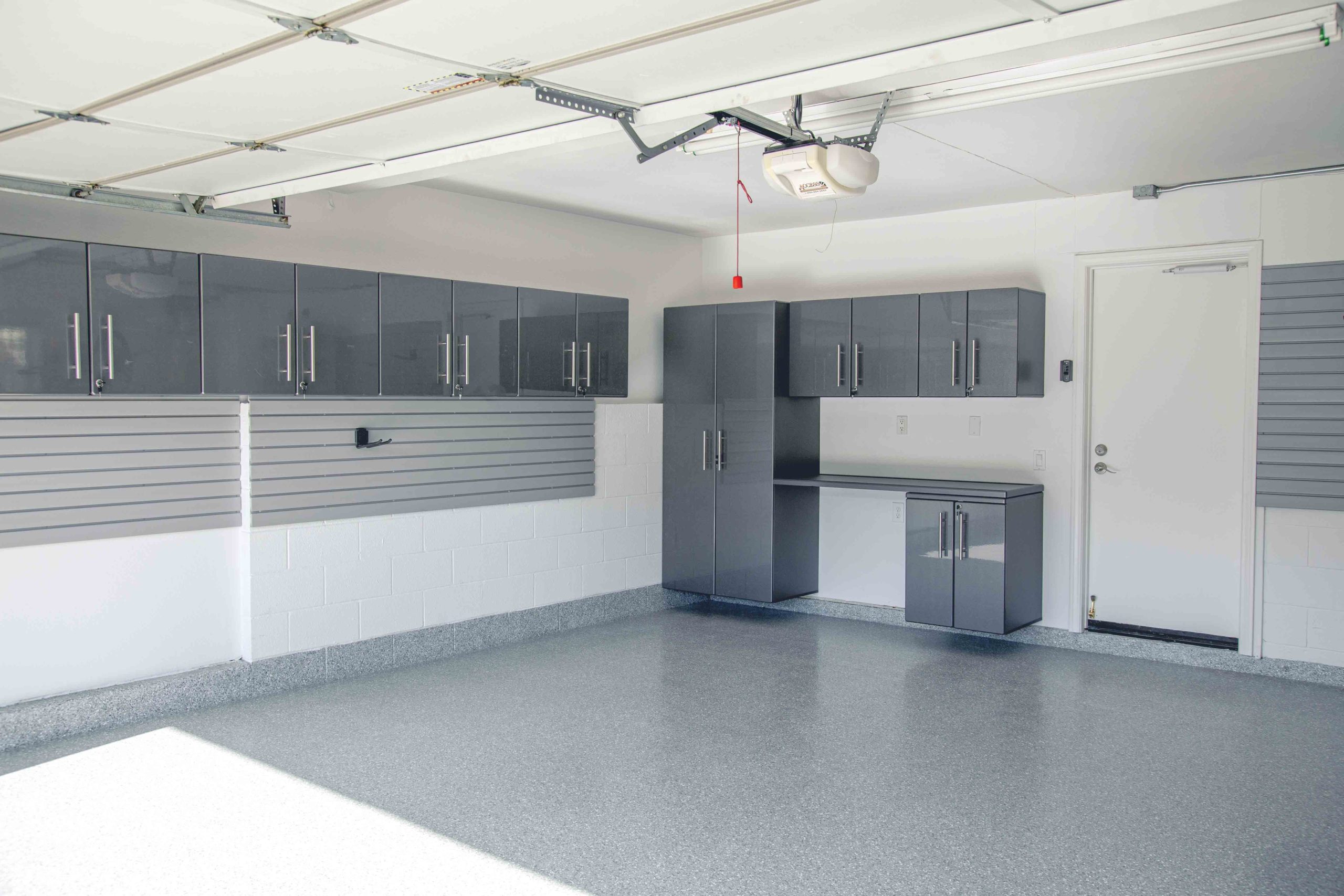 Custom Garage Cabinet with Expert Installation | Professional Job